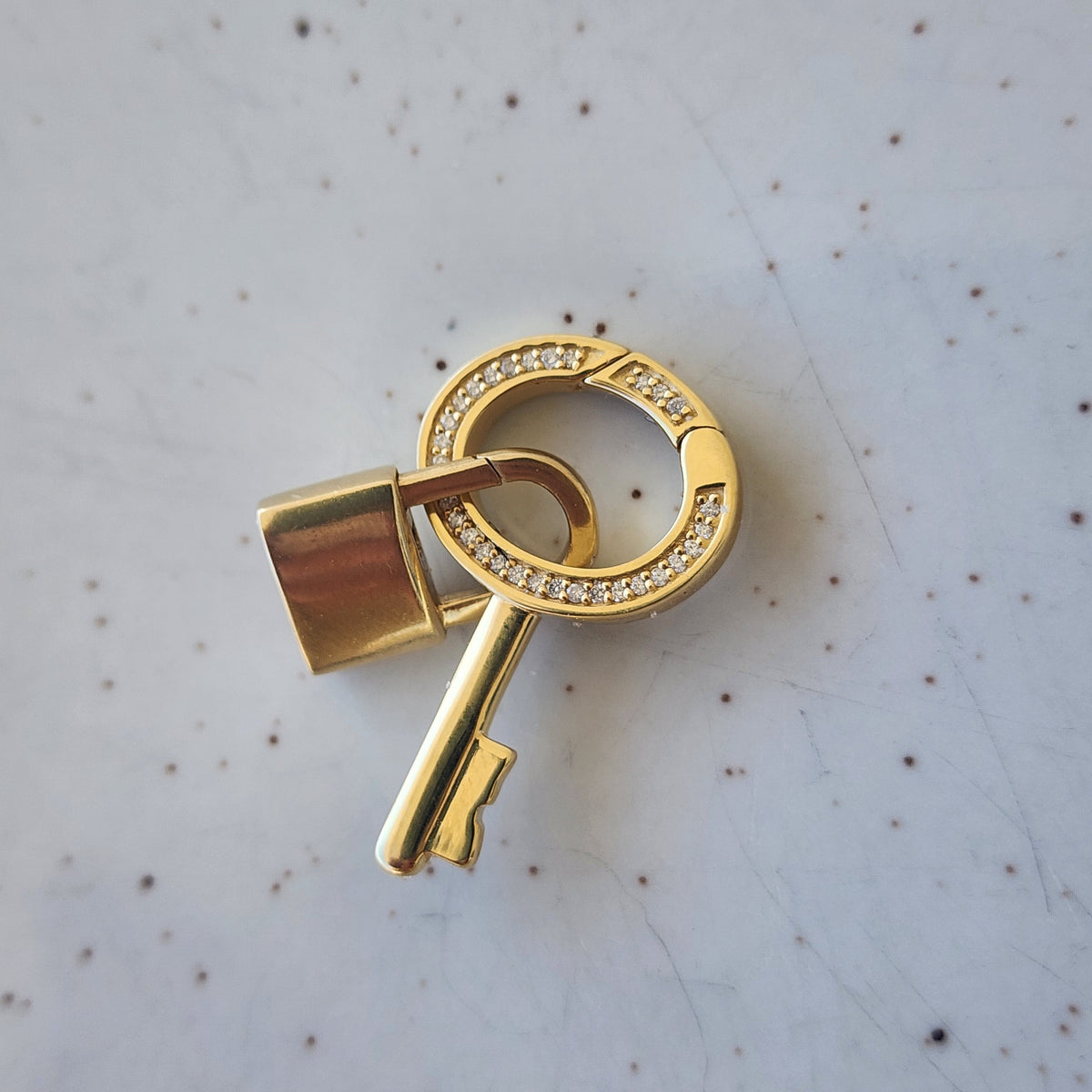 Secret Key Push Lock – Lore